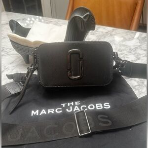 Marc Jacobs snapshot camera bag black on black